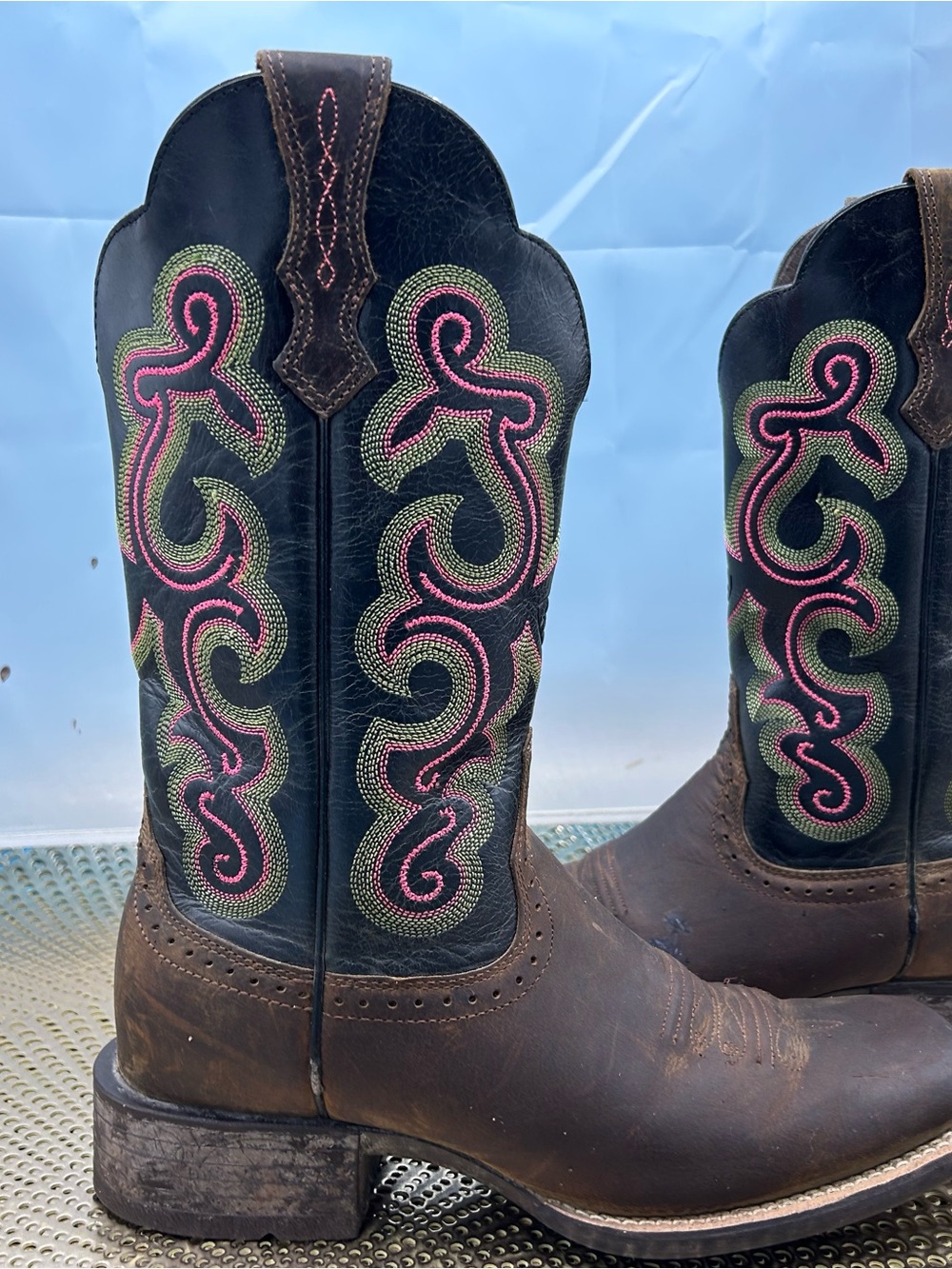 Ariat women 6.5 quick draw cowgirl boots